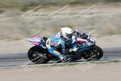 media/Jan-15-2026-Racers Edge (Thu) [[dfebeb70ab]]/2-A Group/Session 3 (Turn 15 Inside Pans)/